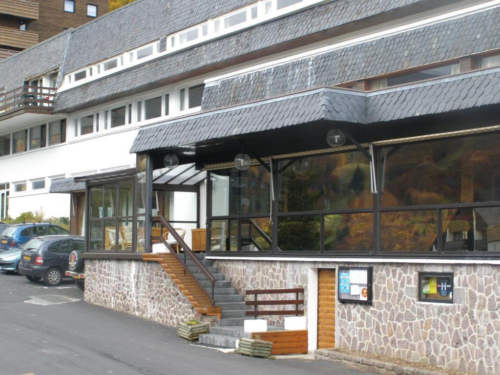 Gergovia Hotel Super Besse Bagian luar foto